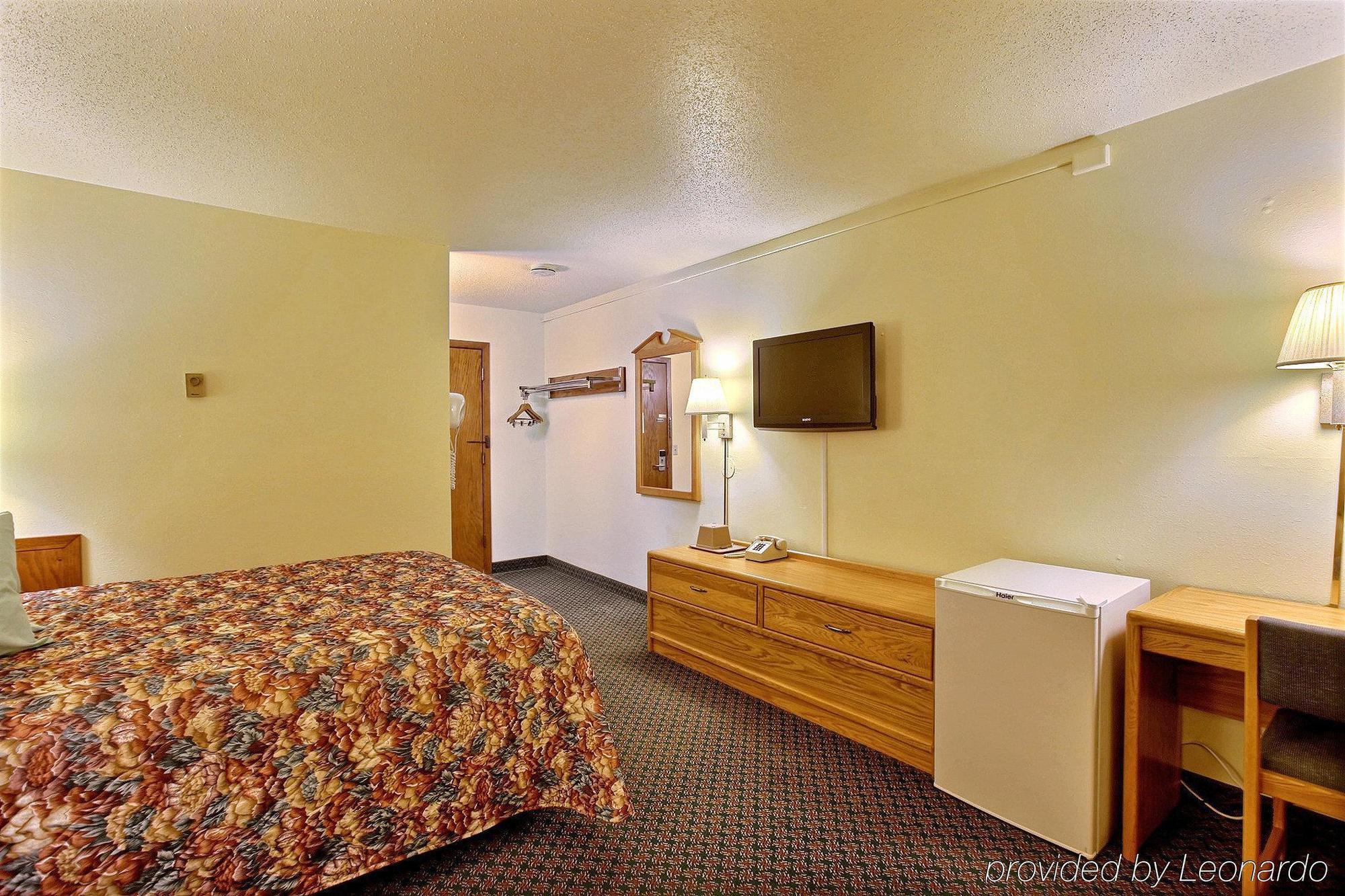 Fergus Falls Fergus Inn חדר תמונה