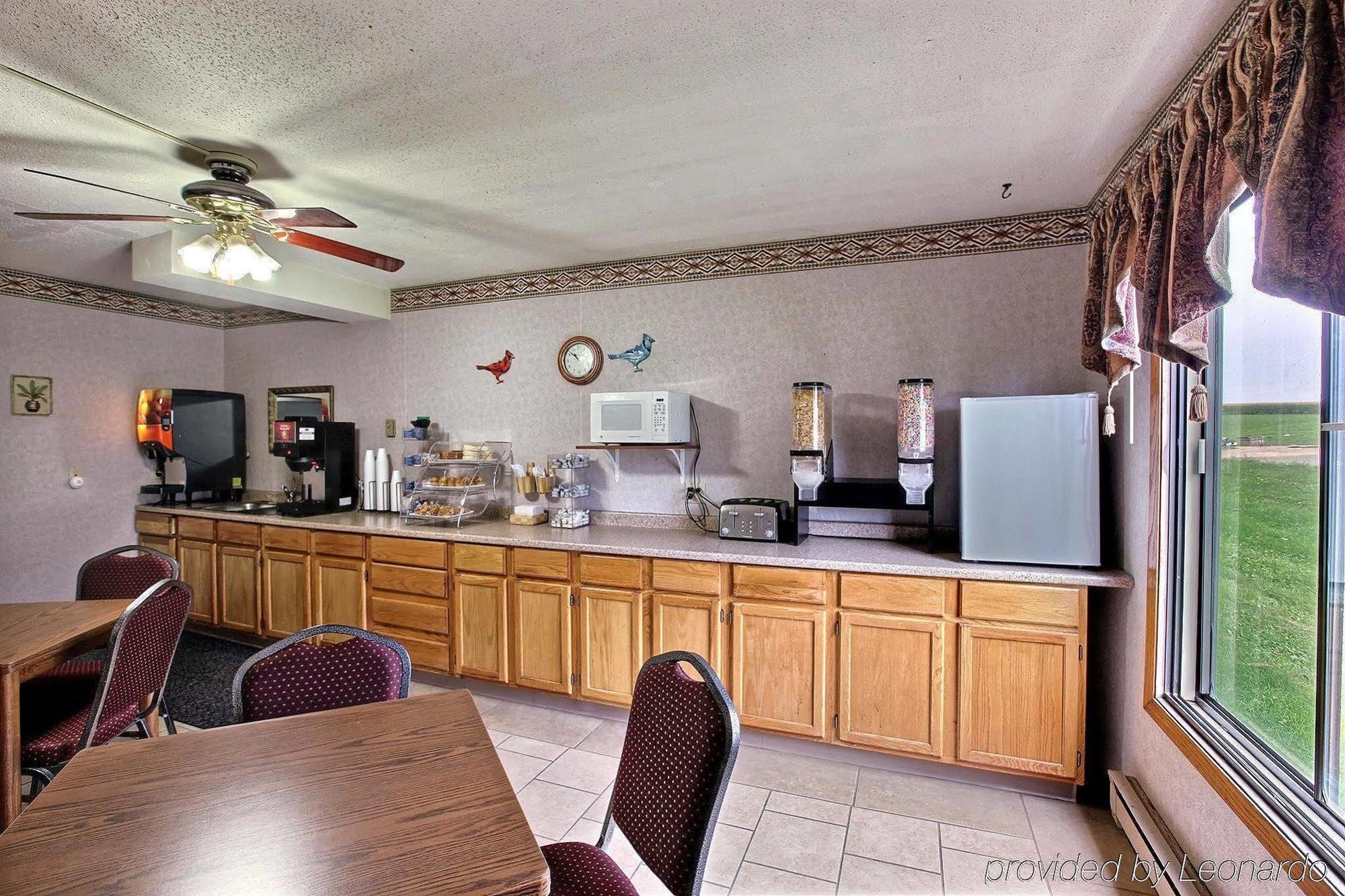 Fergus Falls Fergus Inn מסעדה תמונה
